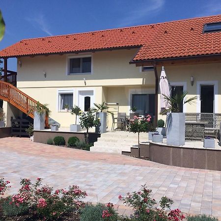 Leiner Apartman Heviz Quarto foto
