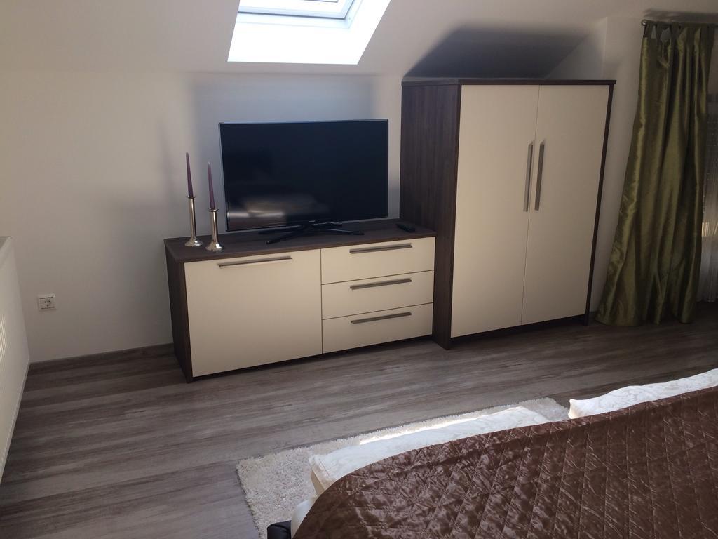 Leiner Apartman Heviz Quarto foto